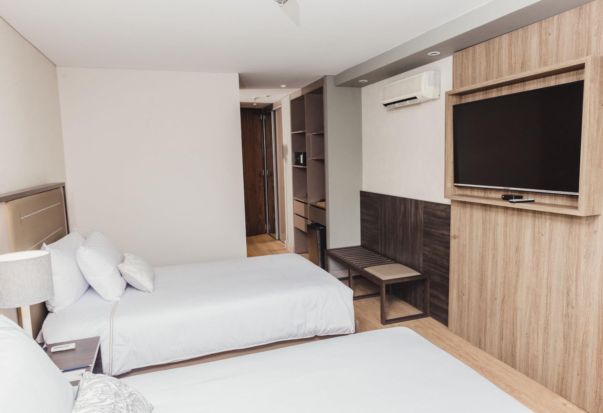 Hotel Habitel Select โบโกตา ภายนอก รูปภาพ