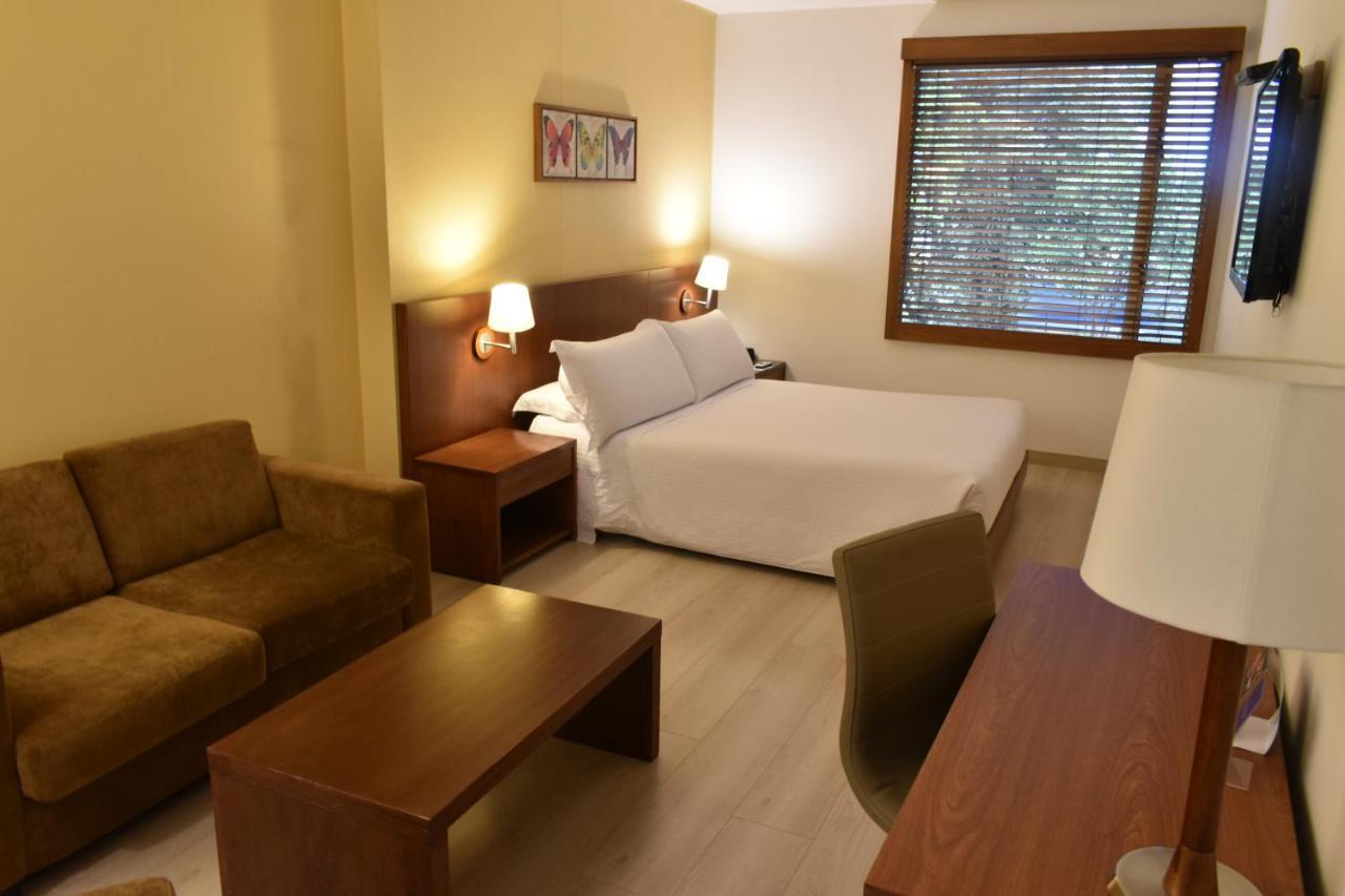 Hotel Habitel Select โบโกตา ภายนอก รูปภาพ
