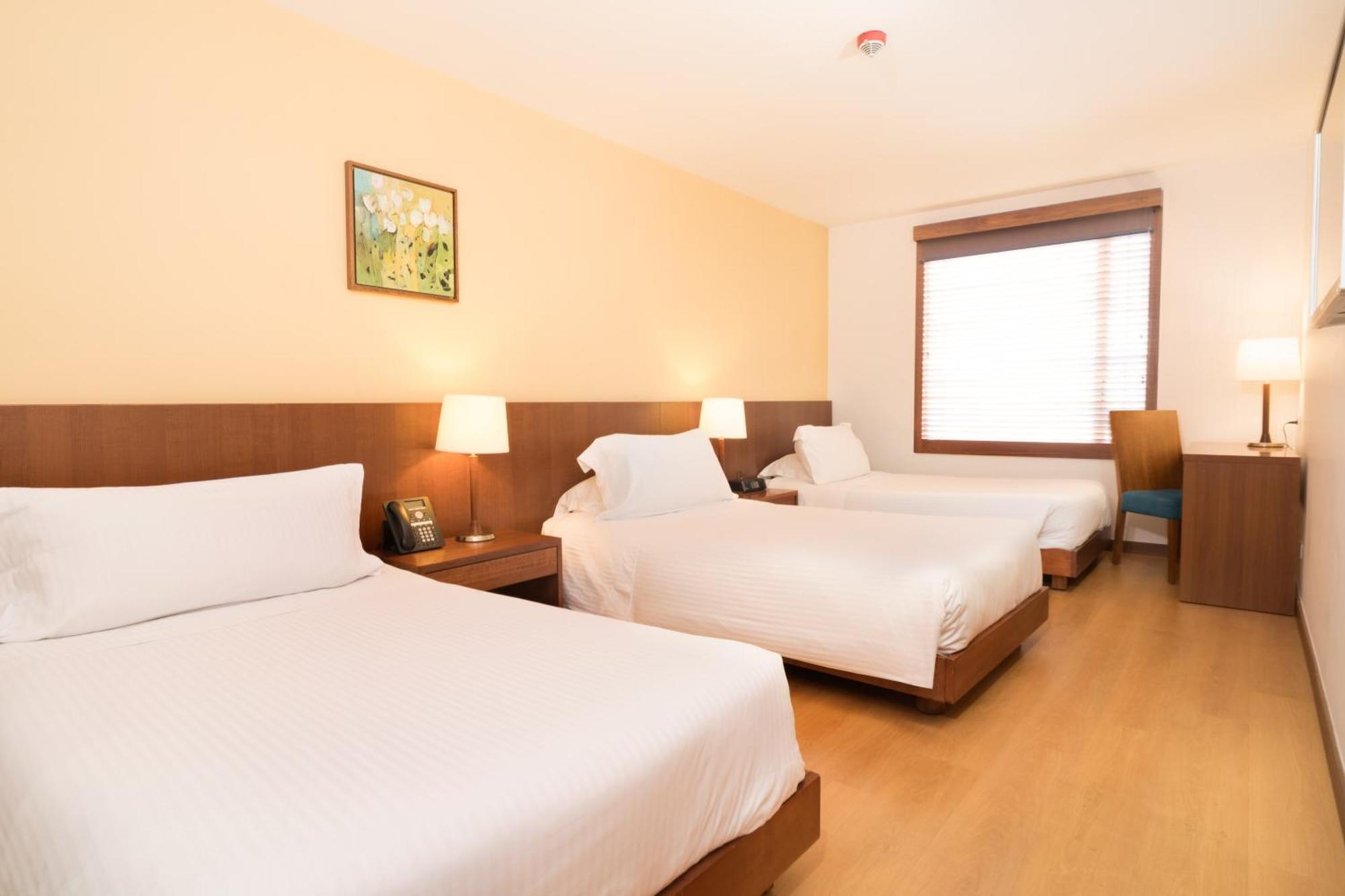Hotel Habitel Select โบโกตา ภายนอก รูปภาพ